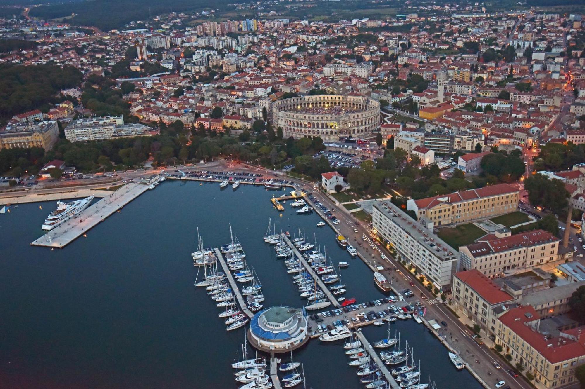Kaiserwald Pula Exterior photo